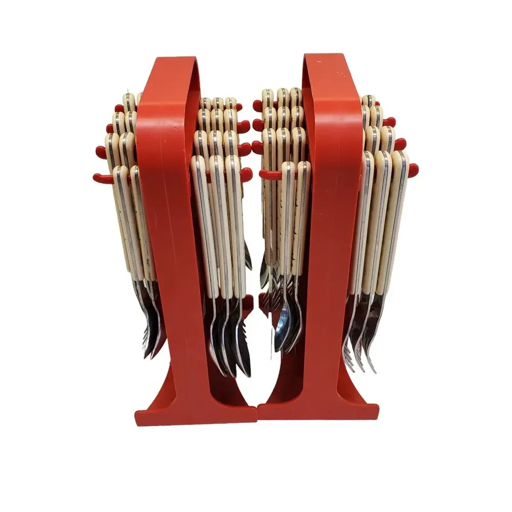 Oneida Holiday Colormates 46 Piece Set Plus Portable Caddy Christmas Flatware